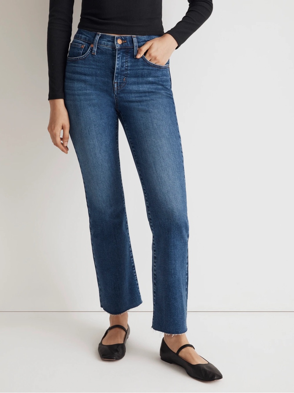 Madewell Mid-Rise Kick Out‎ Jeans Size 29 Raw Hem Cropped Flare Blue Denim